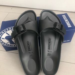 birkenstock sandal madrid black